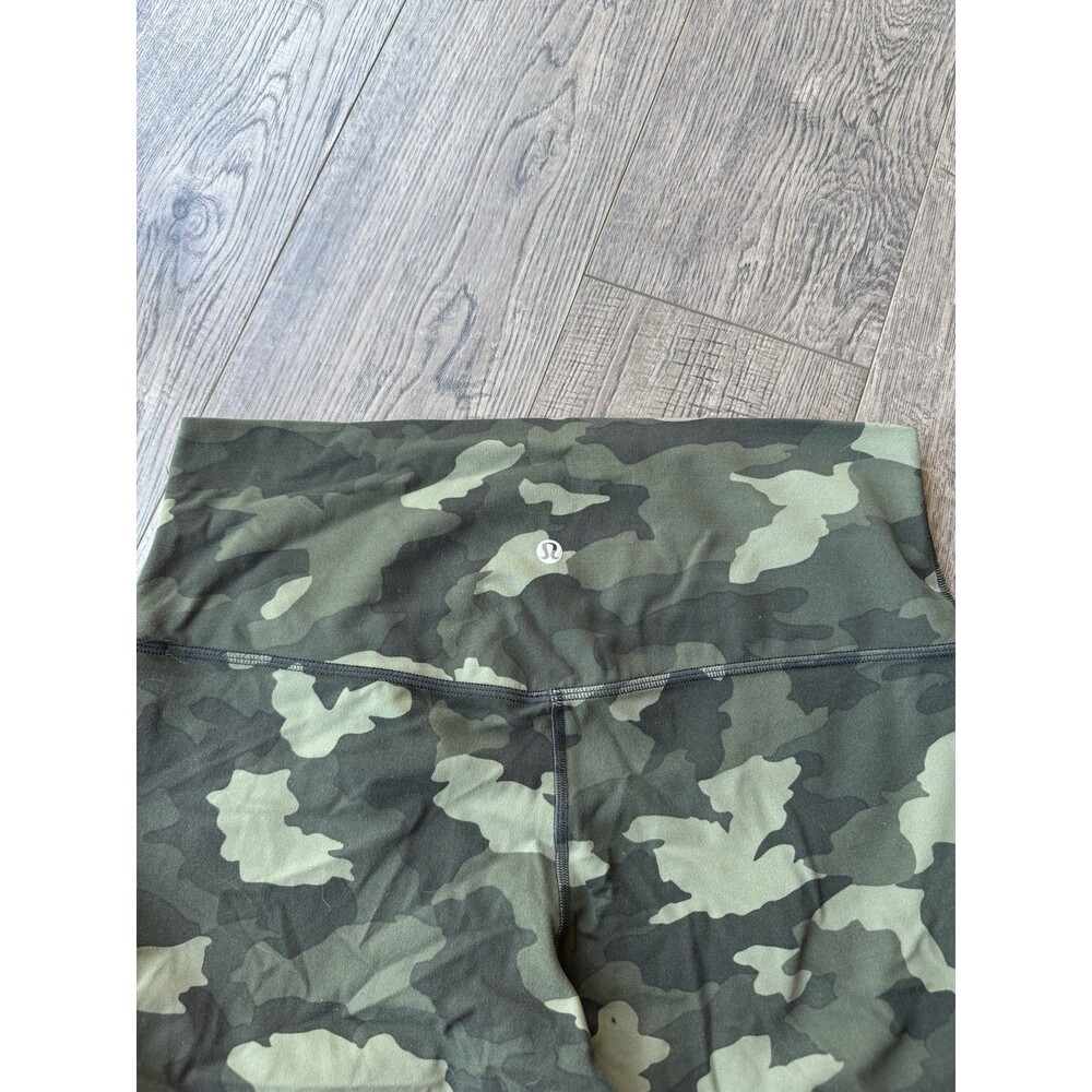 Lululemon Align Crop 23" Leggings Size 12 High-Rise Camo Olive Green Yoga Pants - Picture 4 of 4